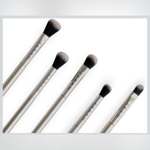F.A.R.A.H Silver Makeup Eye Perfection Brush Set